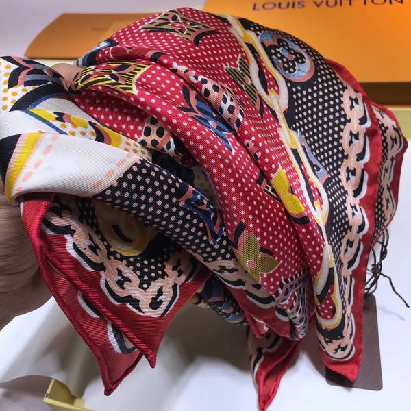 Louis Vuitton Scarf LVC00517